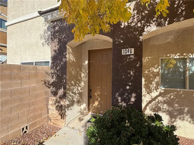 $1,750 | 9303 Gilcrease Avenue, Unit 1048, Las Vegas, NV 89149