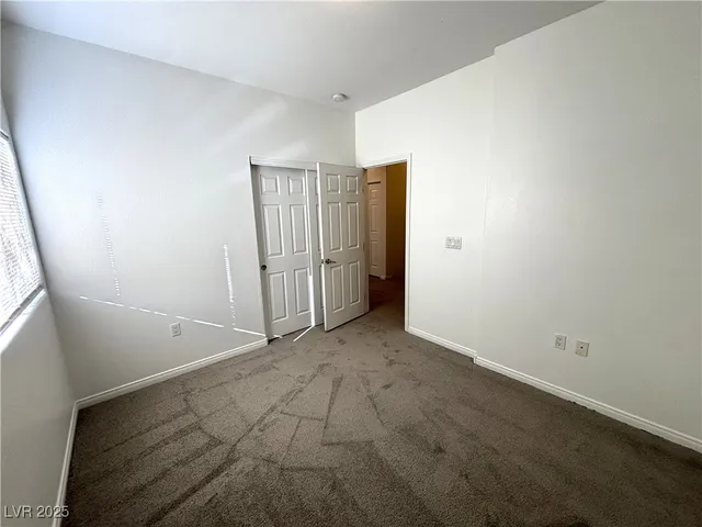 $1,750 | 9303 Gilcrease Avenue, Unit 1048, Las Vegas, NV 89149