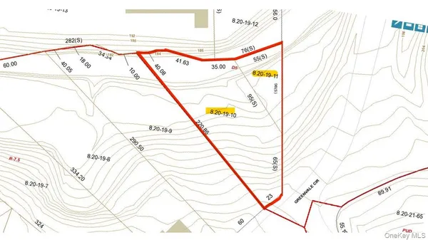 a picture of a tennis court