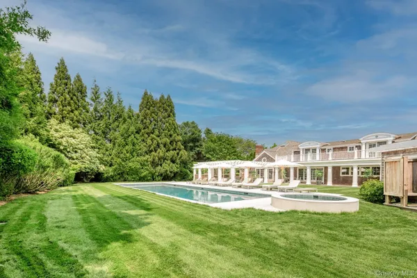 $60,000 | Undisclosed Address, Bridgehampton, NY 11932