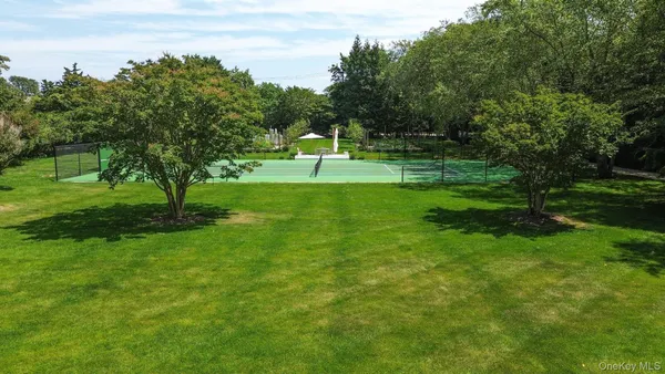 $60,000 | Undisclosed Address, Bridgehampton, NY 11932