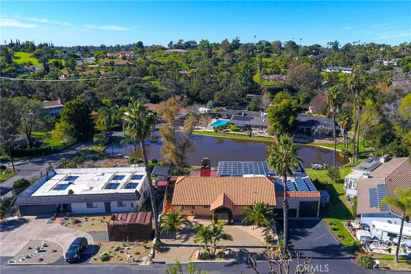 $1,325,000 | 2152 Ramona Lane, Vista, CA 92084