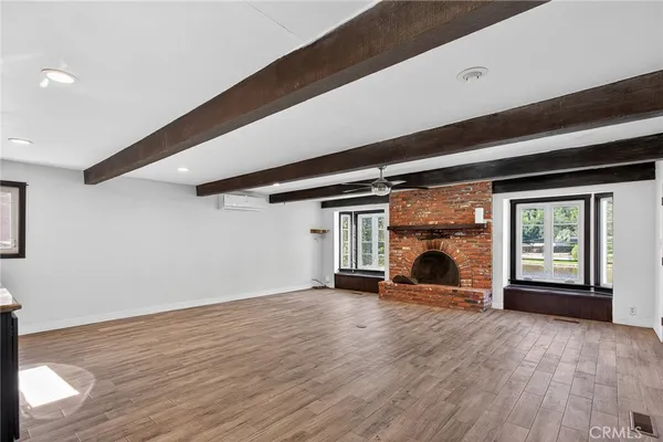 $1,325,000 | 2152 Ramona Lane, Vista, CA 92084