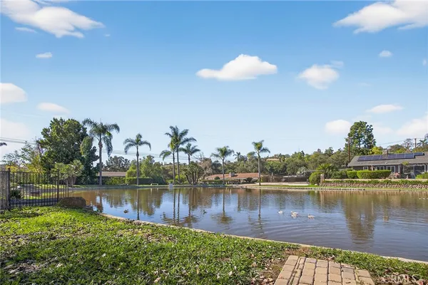 $1,325,000 | 2152 Ramona Lane, Vista, CA 92084