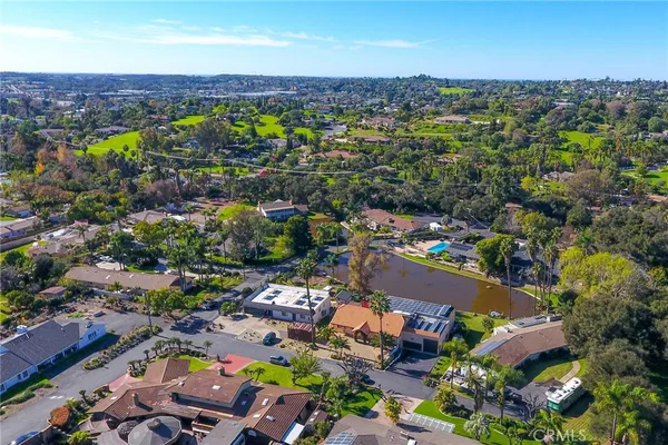 $1,325,000 | 2152 Ramona Lane, Vista, CA 92084