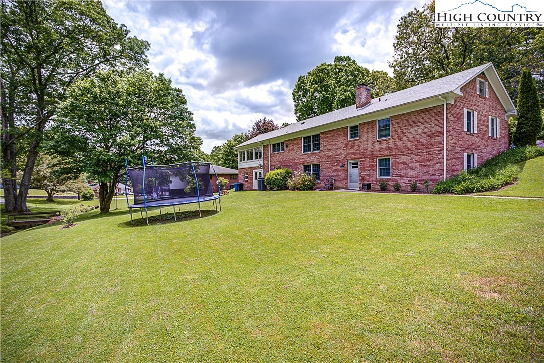 156 Watauga Drive Boone, NC 28607 - Photo 2 of 36 Gallery Image 2