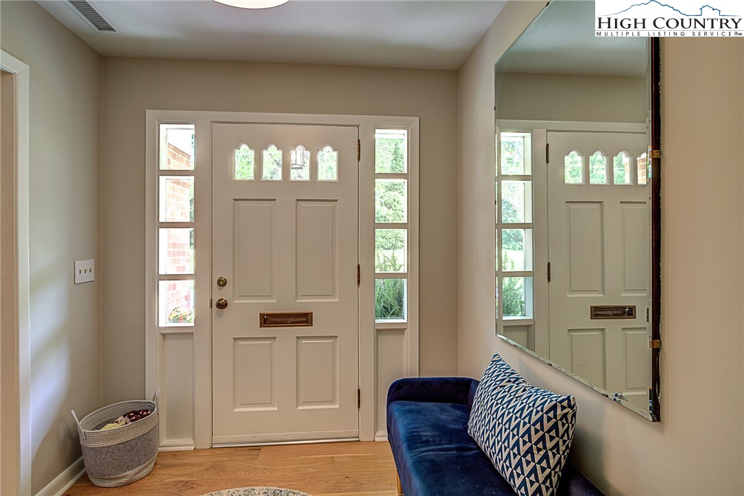 156 Watauga Drive Boone, NC 28607 - Photo 6 of 36 Gallery Image 6