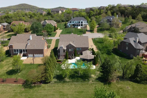$2,099,999 | 1833 Bronwyn Court, Brentwood, TN 37027