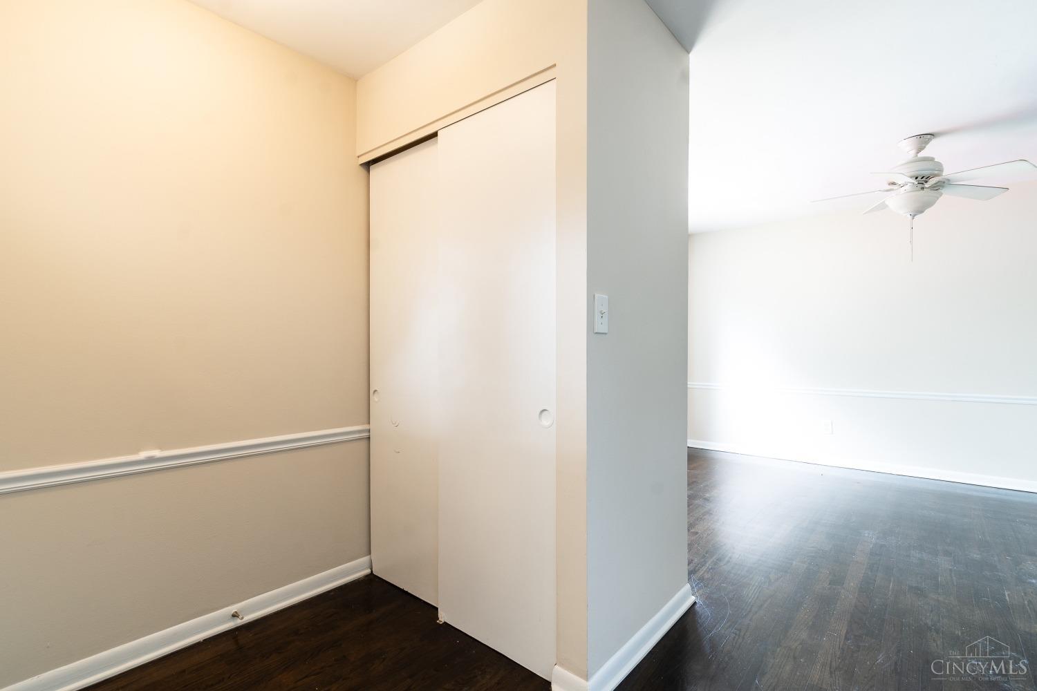 5844 Argus Road Cincinnati, OH 45224 - Photo 5 of 42 Gallery Image 5