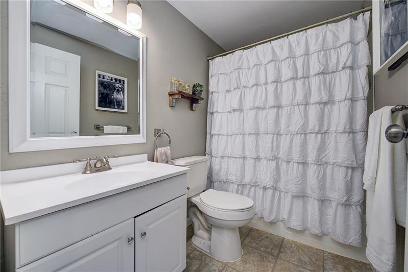 1310 Old Meadow Road Pittsburgh, PA 15241 - Photo 17 of 25 Gallery Image 17