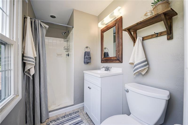 1310 Old Meadow Road Pittsburgh, PA 15241 - Photo 18 of 25 Gallery Image 18