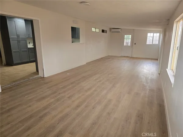 $2,500 | 21181 Balsa Street, Apple Valley, CA 92308