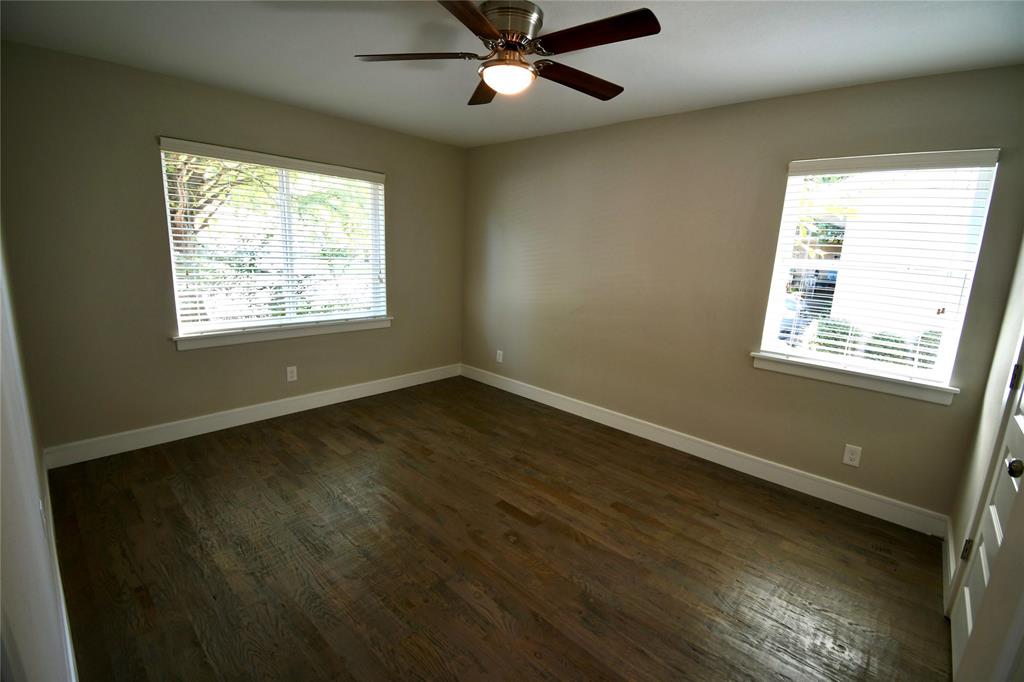 1015 Mitchell Road Irving, TX 75060 - Photo 18 of 30 Gallery Image 18