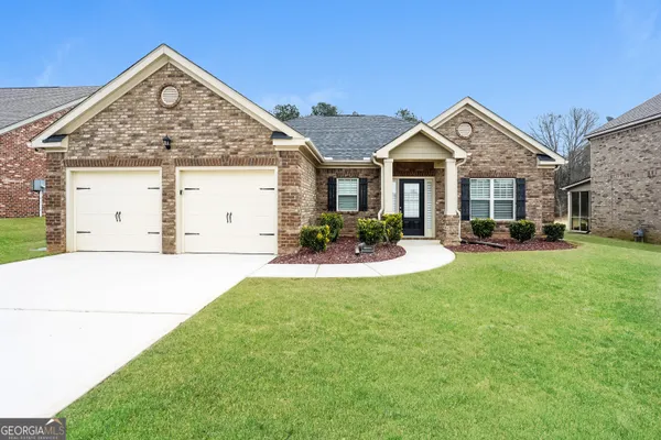 $375,000 | 3217 Alhambra Circle, Unit 62, Hampton, GA 30228