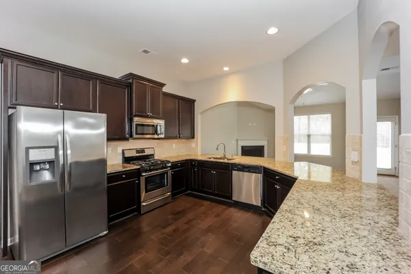 $375,000 | 3217 Alhambra Circle, Unit 62, Hampton, GA 30228