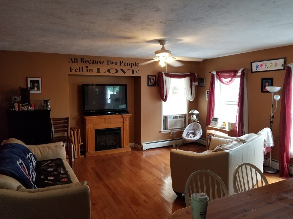 376 High Street Clinton, MA 01510 - Photo 3 of 11 Gallery Image 3