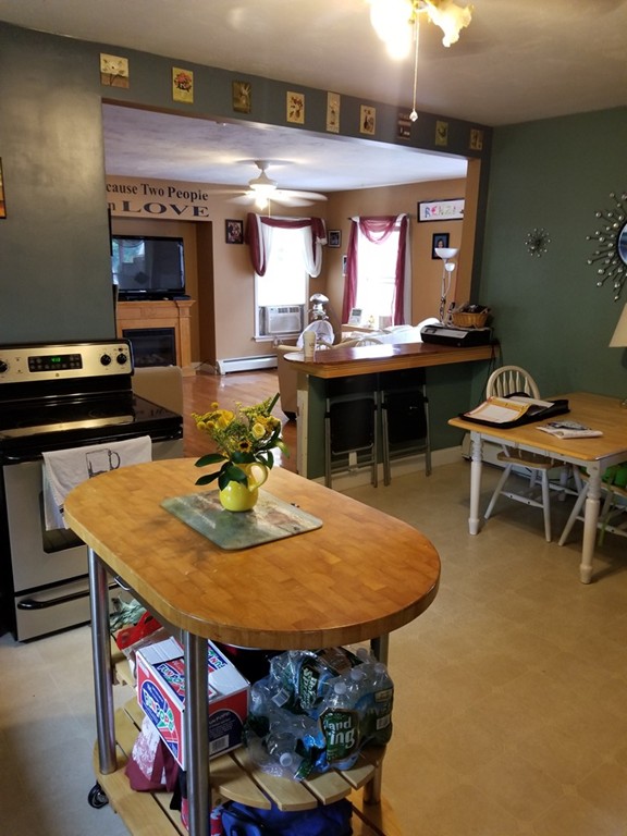376 High Street Clinton, MA 01510 - Photo 6 of 11 Gallery Image 6