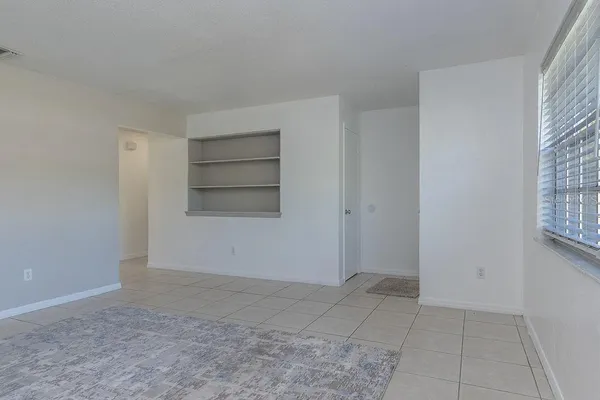 $1,700 | 1516 South Boundary Street, DeLand, FL 32720