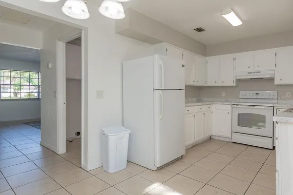 $1,700 | 1516 South Boundary Street, DeLand, FL 32720