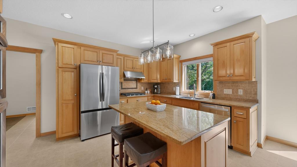 1526 Monterey Lane Southwest Rochester, MN 55902 - Photo 22 of 62