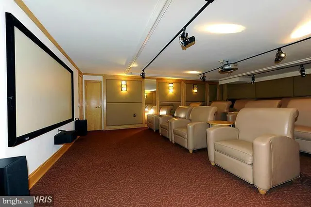 a view of a livingroom with furniture