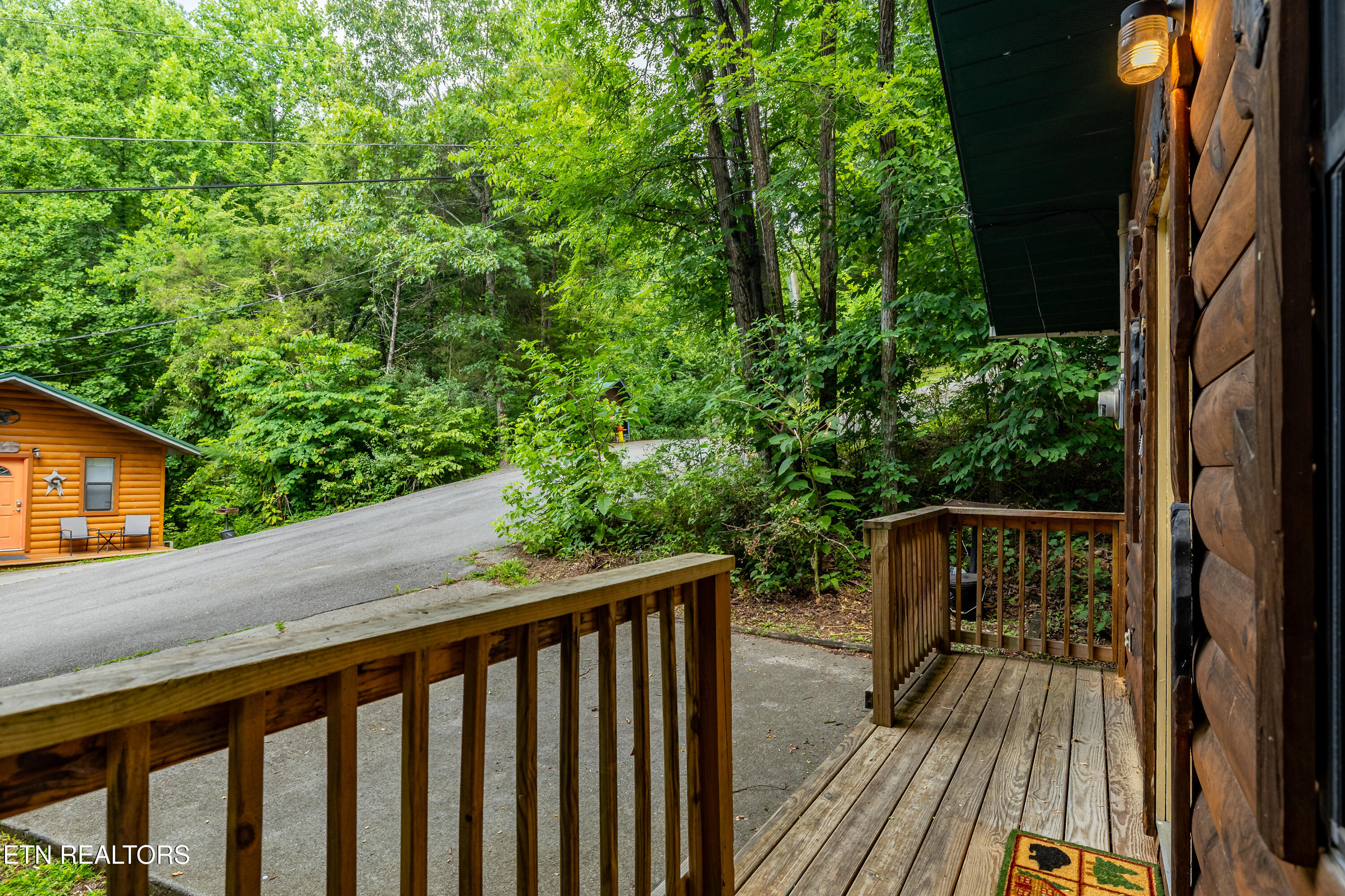 2036 Ridge Road, Unit 14 Pigeon Forge, TN 37863 - Photo 26 of 27 .