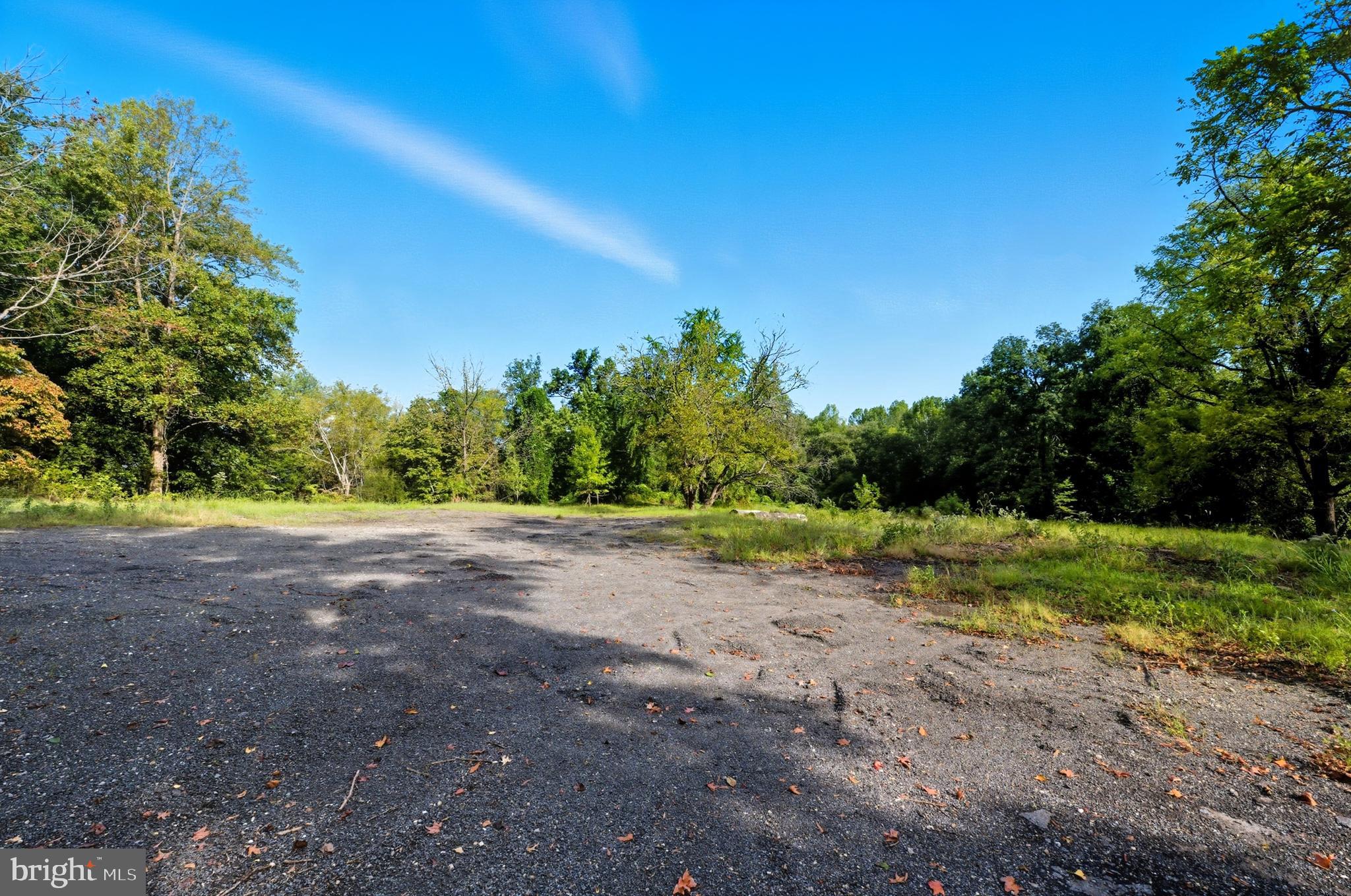 9310 Crandall Road Lanham, MD 20706 - Photo 9 of 45