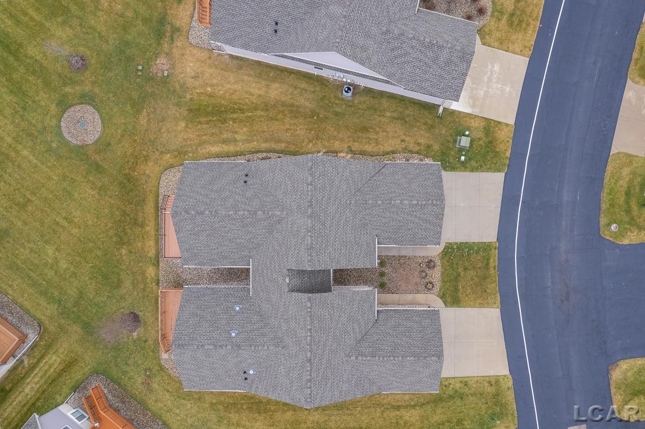 634 Ridge Lane, Unit 42B Tecumseh, MI 49286 - Photo 36 of 37