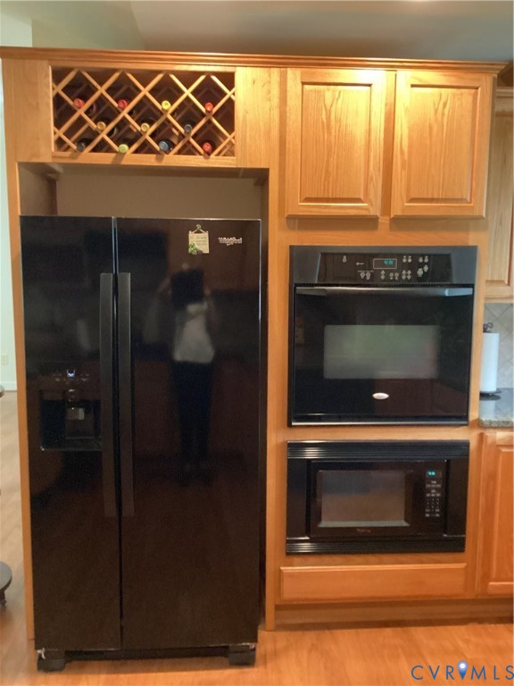 11611 Hillside Road Chester, VA 23831 - Photo 10 of 38 Built Ins include Microwave Oven, Baking Oven, Win