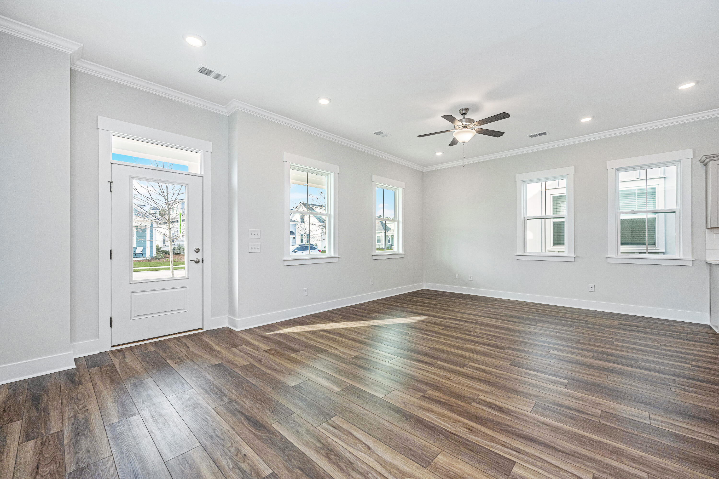 3506 Habenaria Road Mount Pleasant, SC 29466 - Photo 11 of 29 Dining area to living room