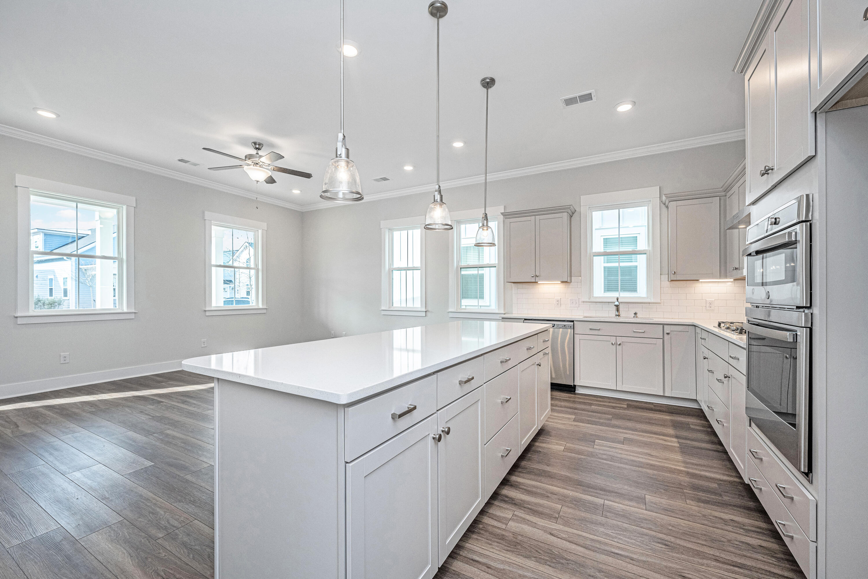 3506 Habenaria Road Mount Pleasant, SC 29466 - Photo 13 of 29 Kitchen