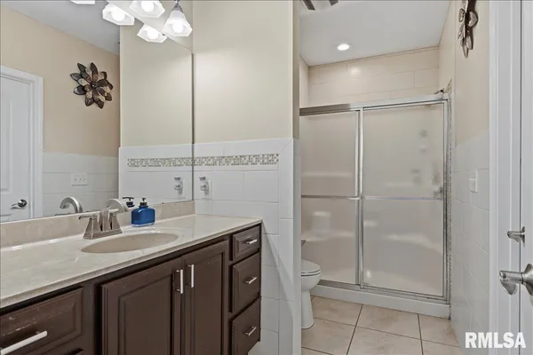 $545,900 | 2505 Centennial Drive, Springfield, IL 62711