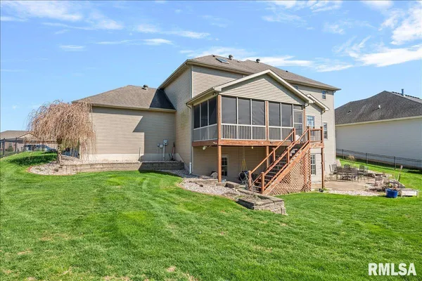 $545,900 | 2505 Centennial Drive, Springfield, IL 62711