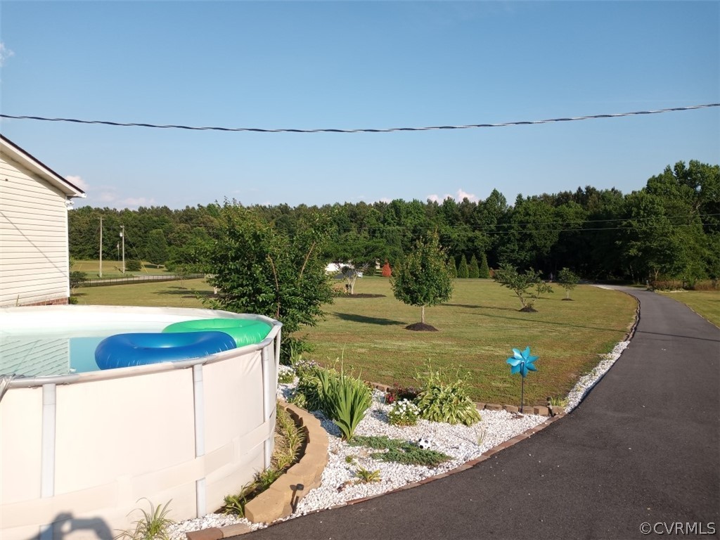 22345 Cabin Point Road Disputanta, VA 23842 - Photo 2 of 15 Gallery Image 2