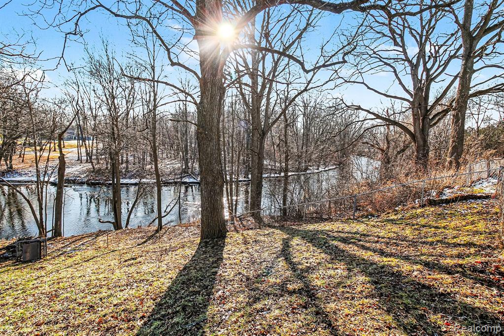 10160 Lehring Road Byron, MI 48418 - Photo 28 of 34 Gallery Image 28