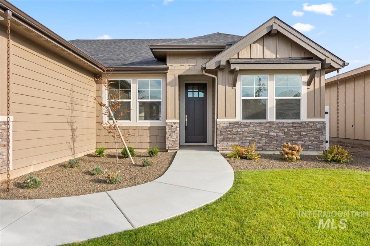 1708 Kayak Road Emmett, ID 83617 - Photo 2 of 35