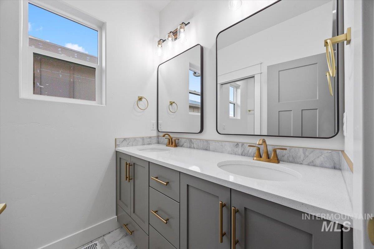 1708 Kayak Road Emmett, ID 83617 - Photo 7 of 35