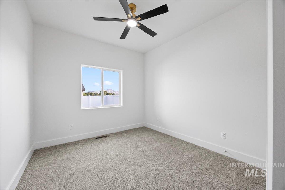 1708 Kayak Road Emmett, ID 83617 - Photo 10 of 35