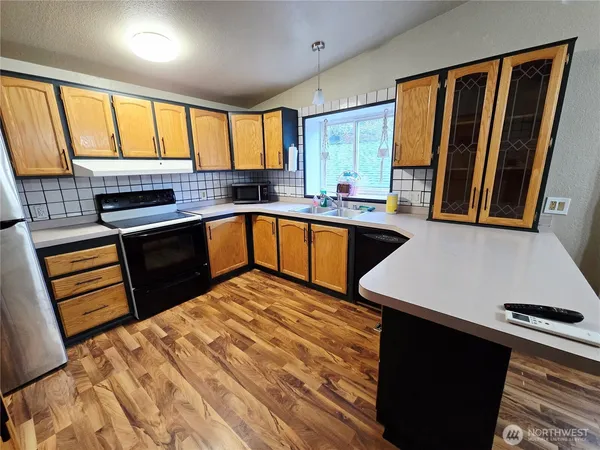 $360,000 | 140 Southeast Fuchsia Avenue, Shelton, WA 98584