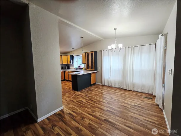 $360,000 | 140 Southeast Fuchsia Avenue, Shelton, WA 98584