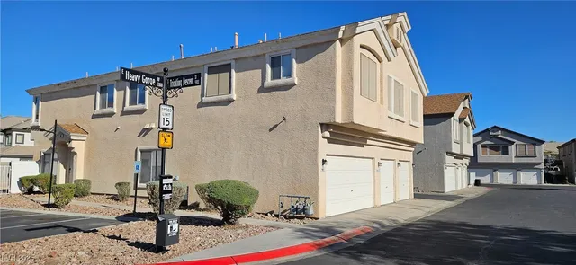 $320,000 | 6332 Heavy Gorge Avenue, Unit 103, Henderson, NV 89011