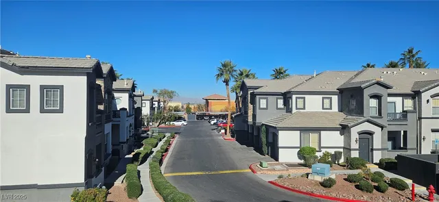 $320,000 | 6332 Heavy Gorge Avenue, Unit 103, Henderson, NV 89011