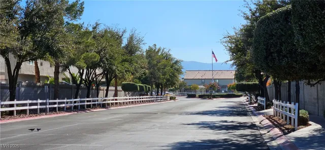 $320,000 | 6332 Heavy Gorge Avenue, Unit 103, Henderson, NV 89011