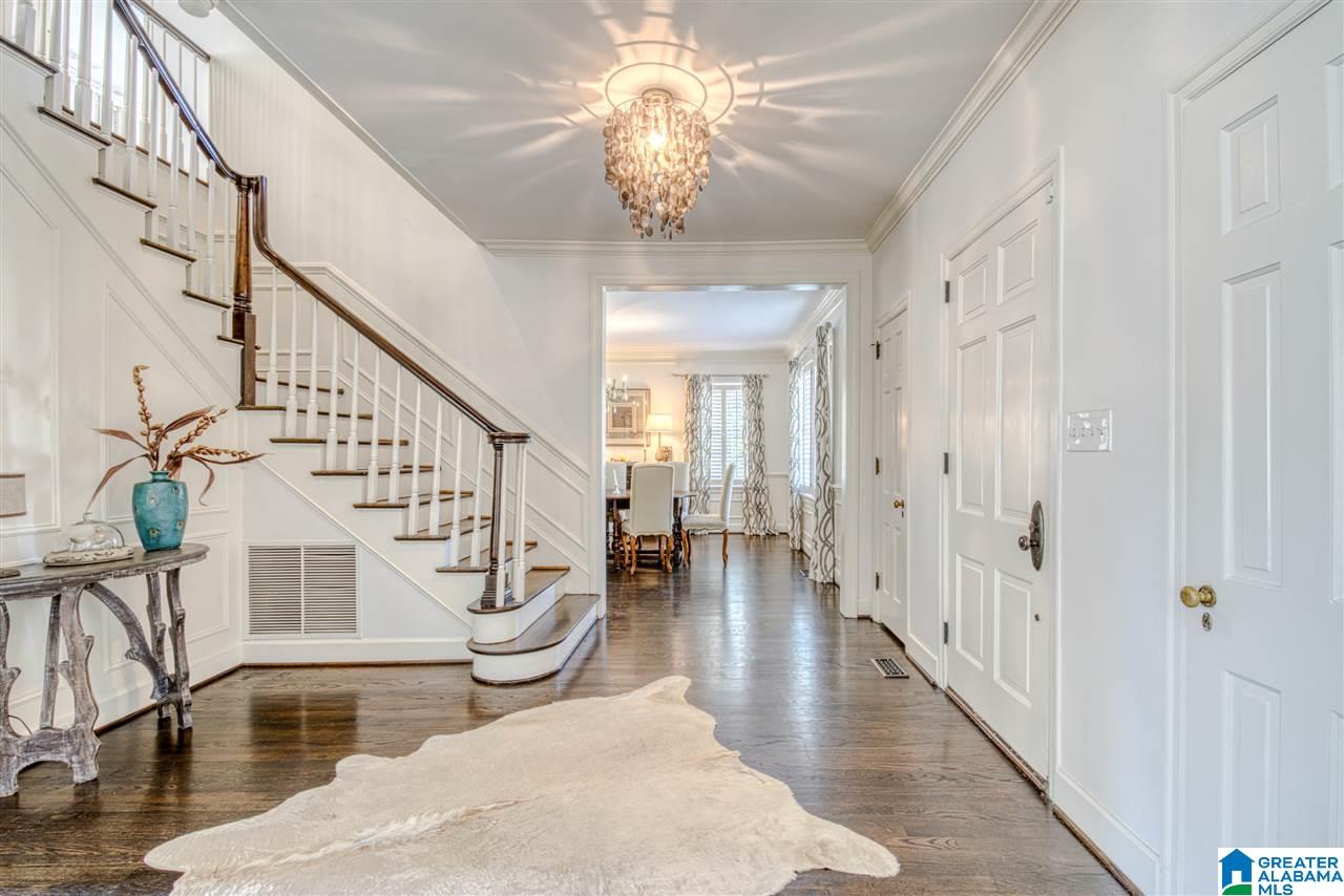 2940 Canterbury Road Birmingham, AL 35223 - Photo 3 of 50