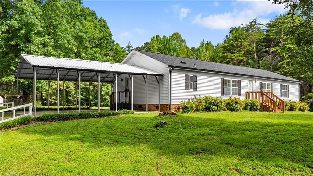 276 Williamson Creek Road Ruffin, NC 27326 - Photo 3 of 37