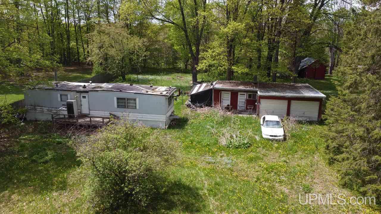 N1163 East T Road Trenary, MI 49891 - Photo 9 of 11