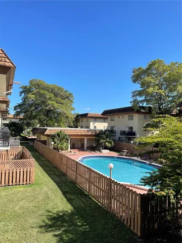 $285,000 | 8500 Southwest 109th Avenue, Unit 6229, Miami, FL 33173