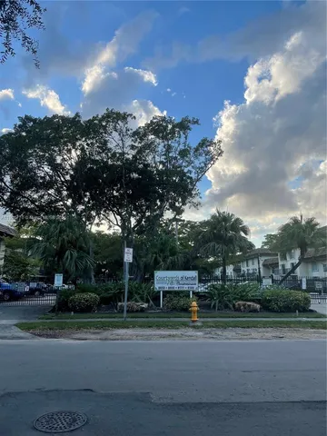 $285,000 | 8500 Southwest 109th Avenue, Unit 6229, Miami, FL 33173