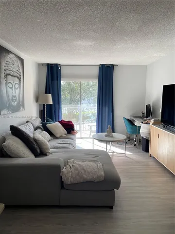 $285,000 | 8500 Southwest 109th Avenue, Unit 6229, Miami, FL 33173