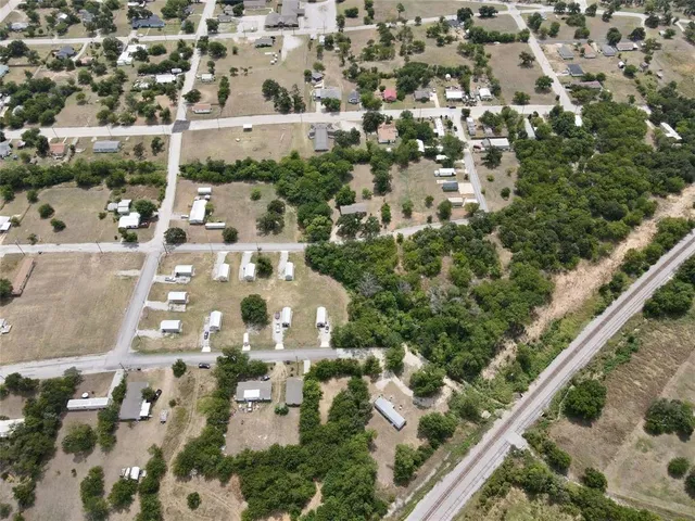 $155,000 | 507 Ussery Street, Bowie, TX 76230